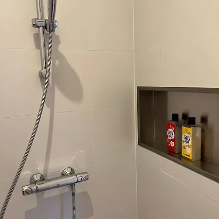 Bed and Breakfast De Danenberg Slijk-Ewijk